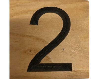 Números grabados en madera