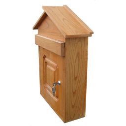Buzón en madera de castaño