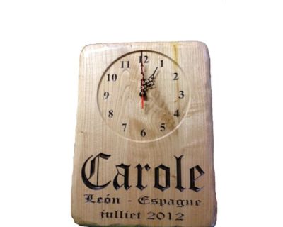 Cartel de empresa con reloj modelo rústico