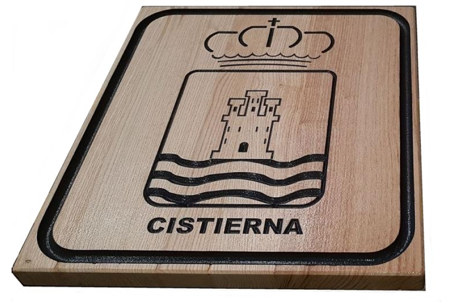Escudo “Cistierna” grabado en madera