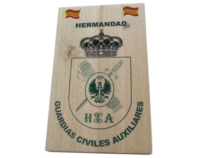 Escudo Hermandad Guardia Civil grabado en madera