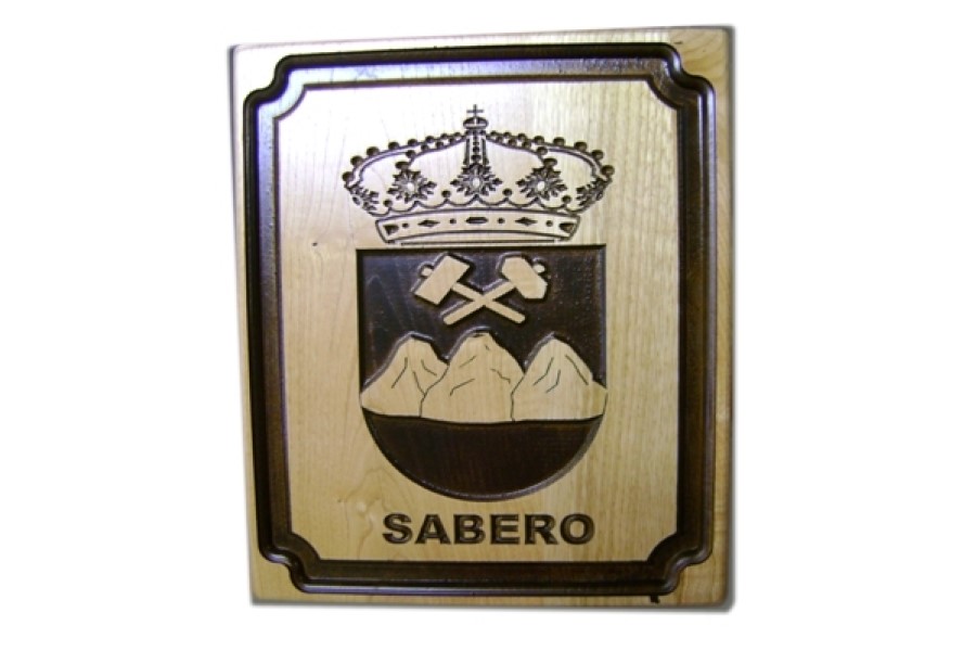 Escudo “Sabero” grabado en madera